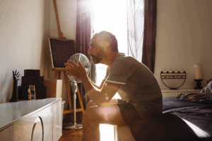 Vei continua să te trezești dimineață fără energie, viziune și chef de viață